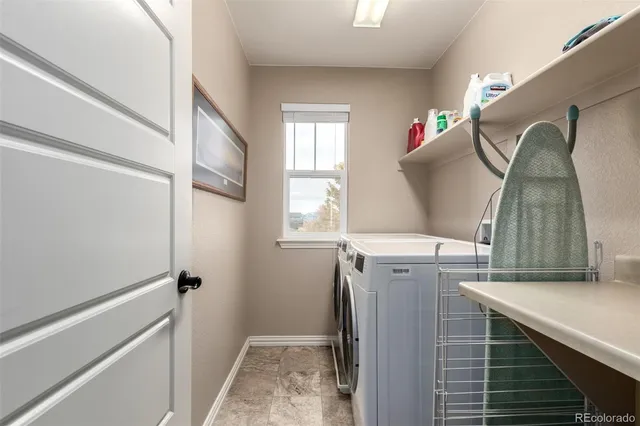 $565,000 | 25500 East 3rd Avenue, Aurora, CO 80018