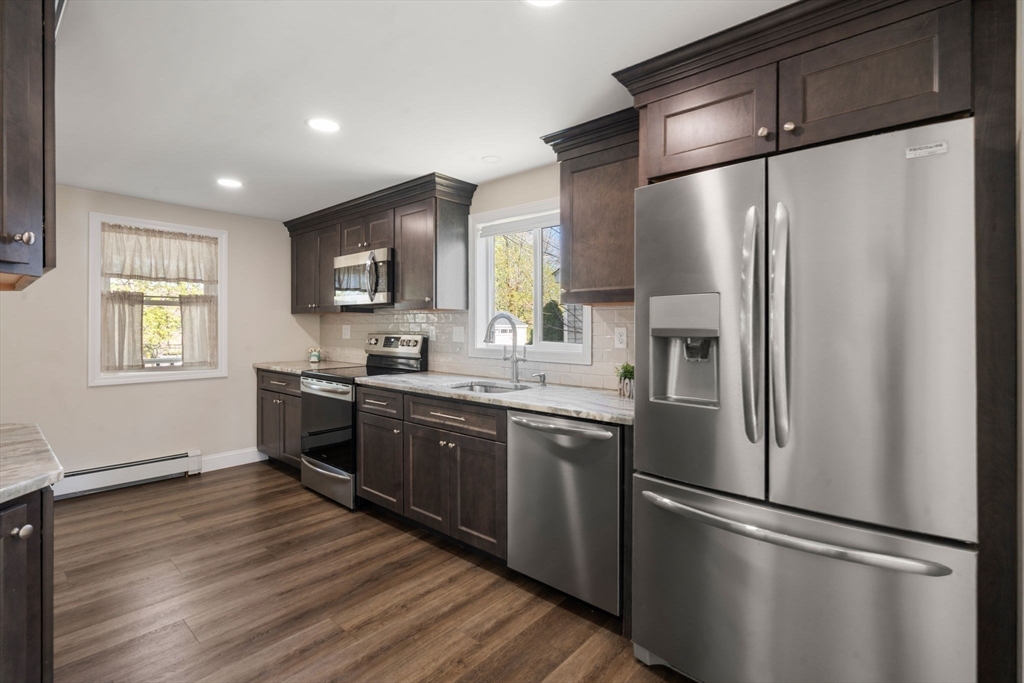 8 Alfred Place Woburn, MA 01801 - Photo 15 of 31