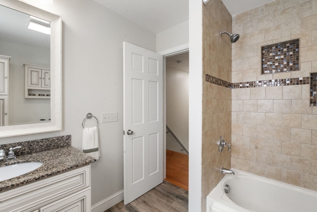 8 Alfred Place Woburn, MA 01801 - Photo 17 of 31