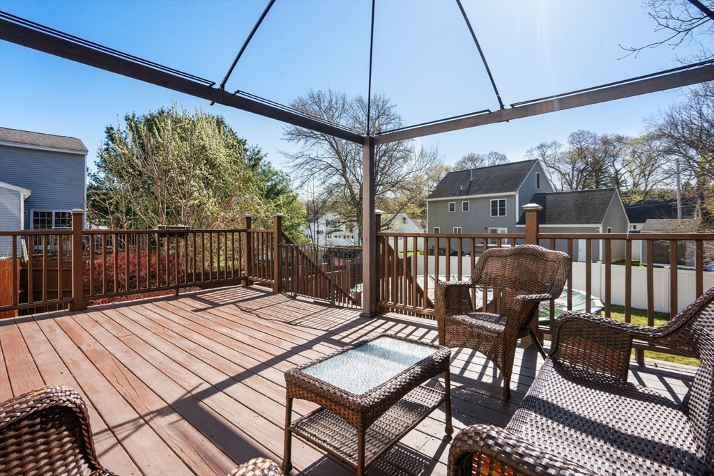 8 Alfred Place Woburn, MA 01801 - Photo 21 of 31