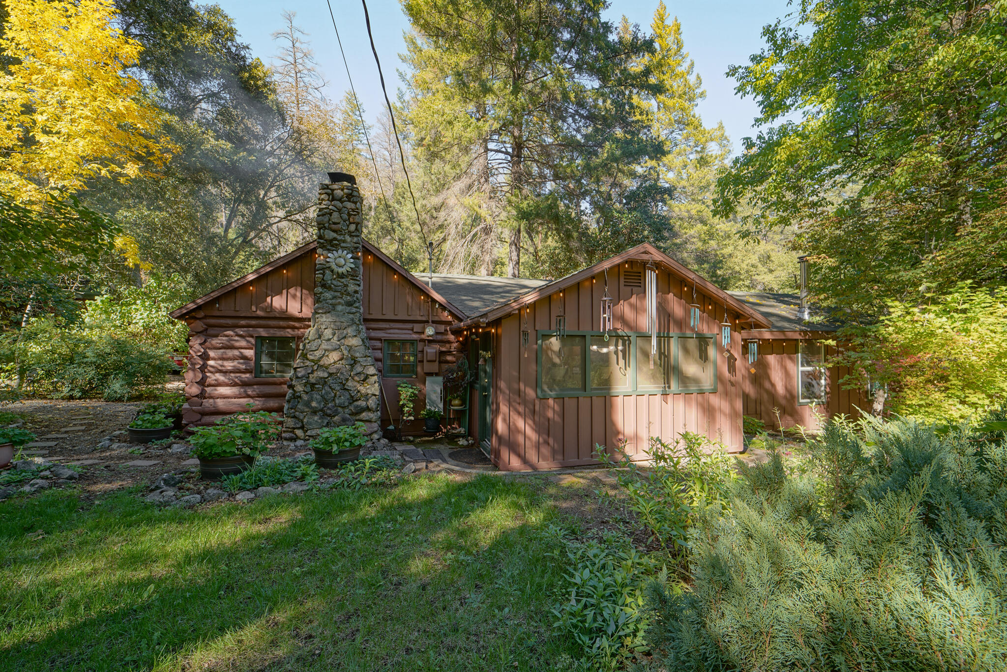 420 Price Creek Road Big Bar, CA 96010 - Photo 1 of 63 Cabin In The Woods