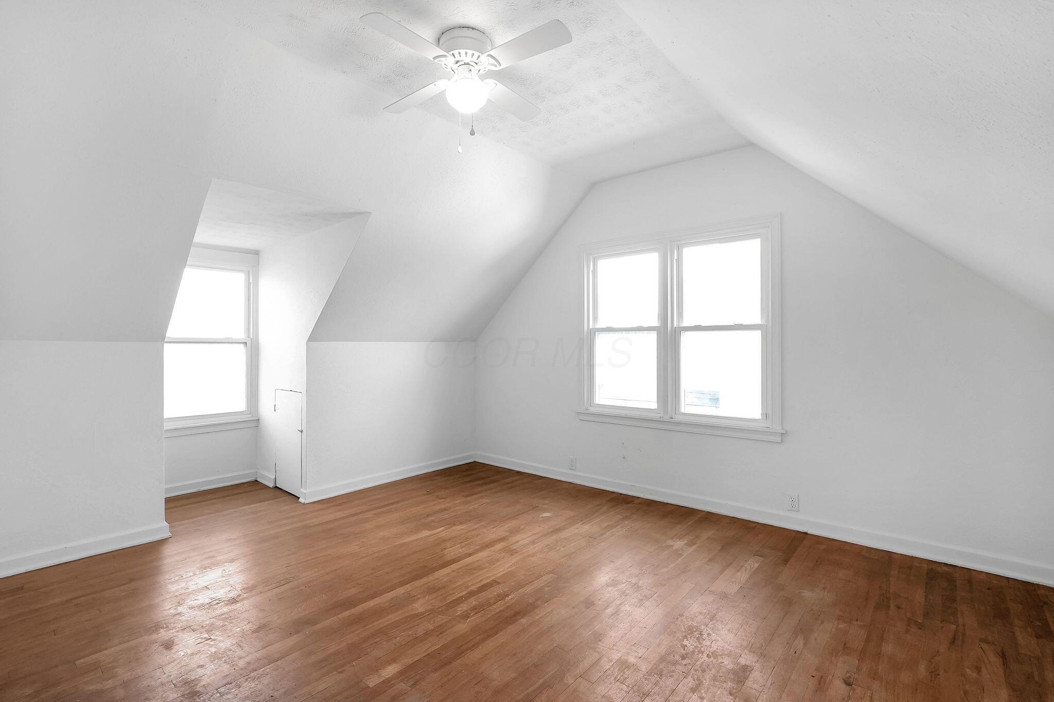814 Chestershire Road Columbus, OH 43204 - Photo 24 of 51 Upstairs bedroom 1