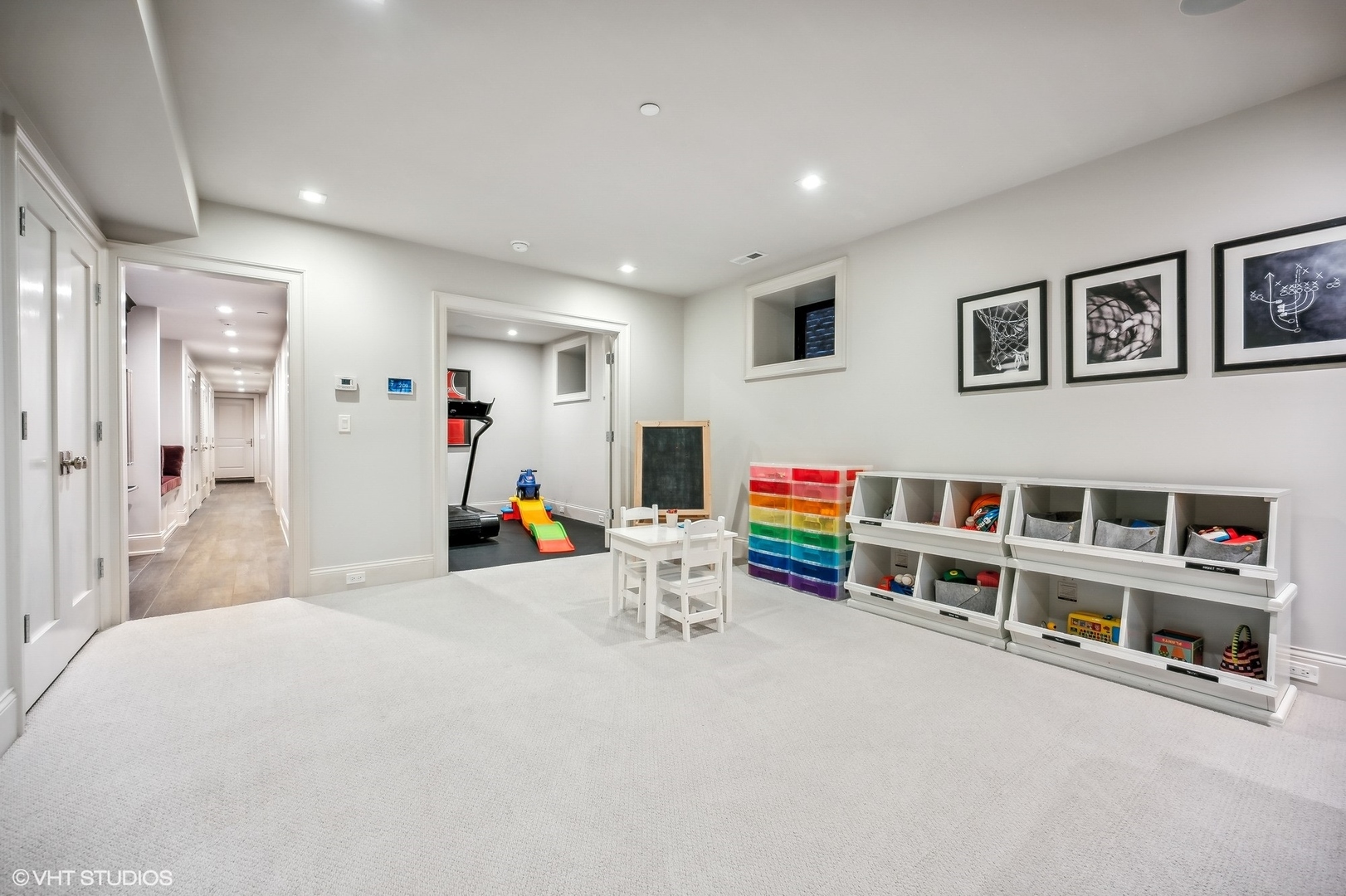1855 North Dayton Street Chicago, IL 60614 - Photo 45 of 51 a living room with furniture and white walls