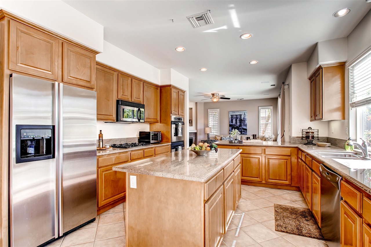 2817 Rancho Rio Chico Carlsbad, CA 92009 - Photo 8 of 24
