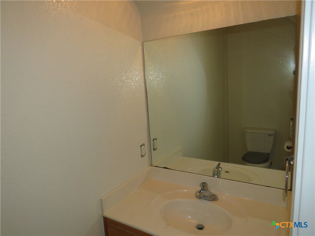 3806 Littleleaf Court, Unit A Killeen, TX 76549 - Photo 8 of 13