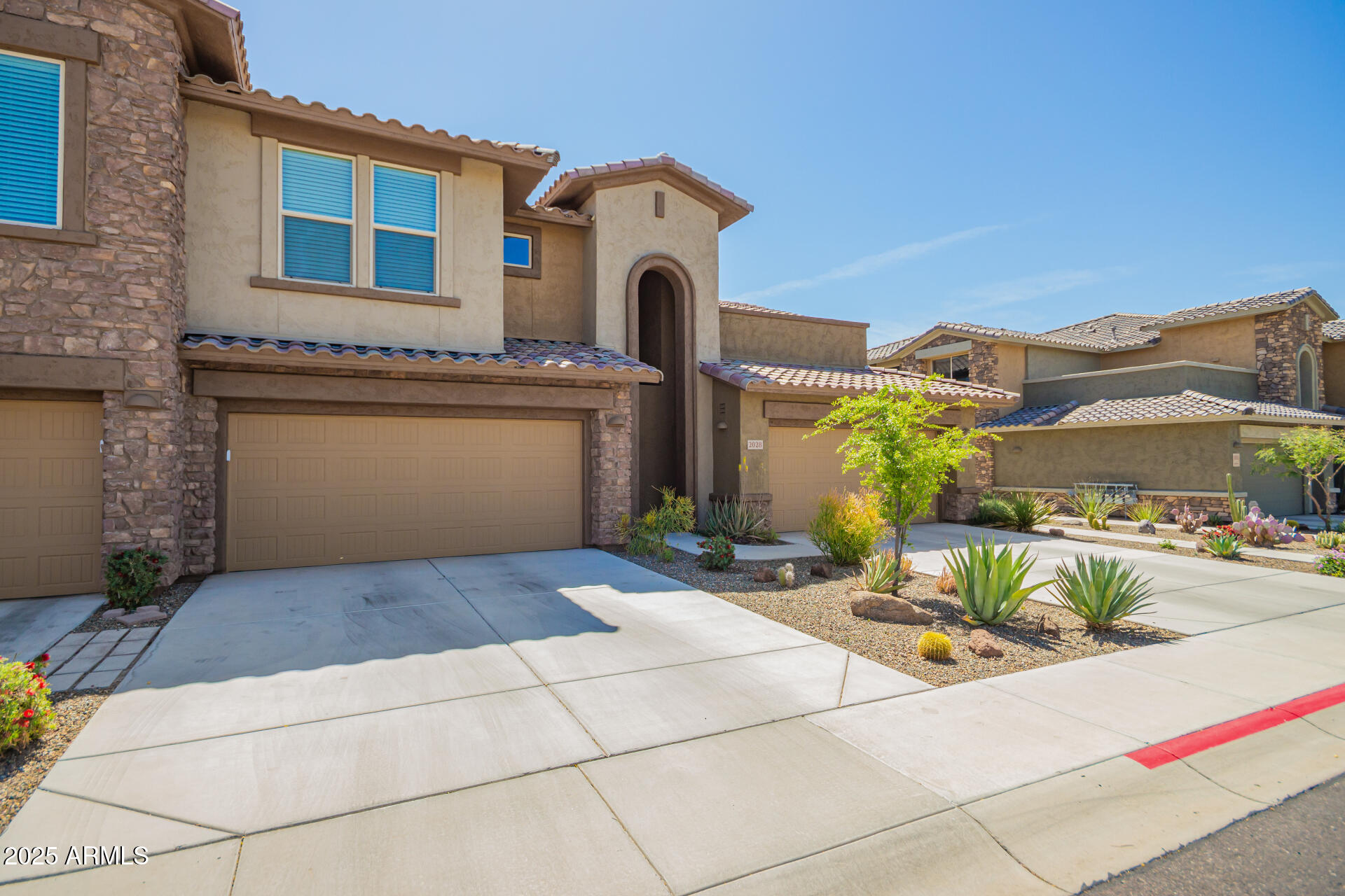 2425 West Bronco Butte Trail, Unit 2028 Phoenix, AZ 85085 - Photo 3 of 46