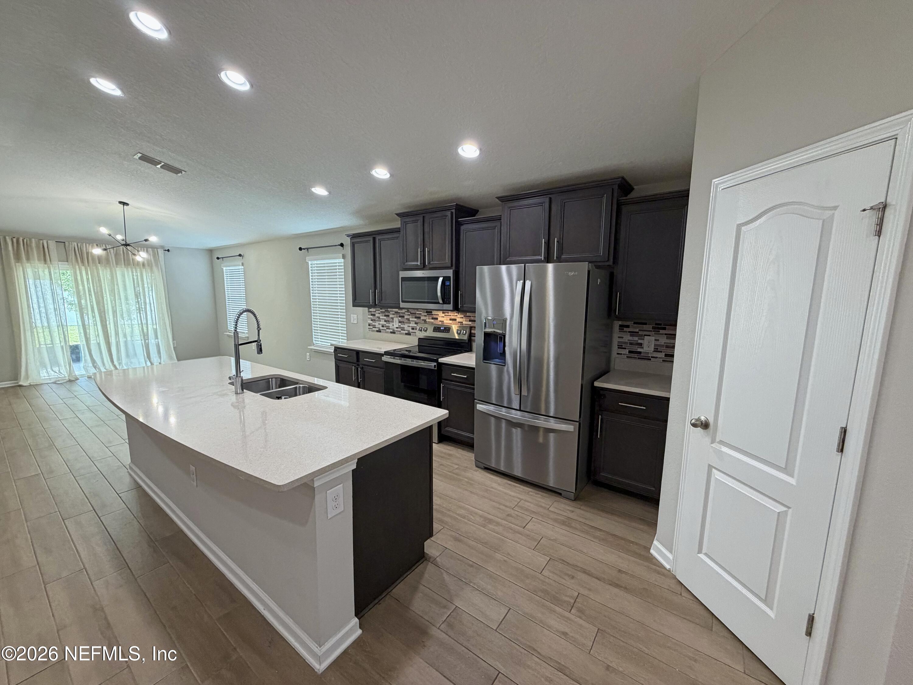 7743 Island Fox Road Jacksonville, FL 32222 - Photo 6 of 27 Kitchen