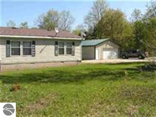 14880 Winkler Road Beulah, MI 49617 - Photo 7 of 7 1712646-6.JPG