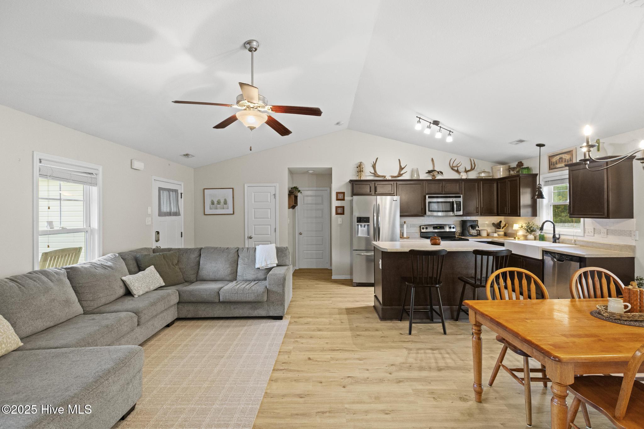 206 North Windy Ridge Road Hubert, NC 28539 - Photo 14 of 42 425A2649