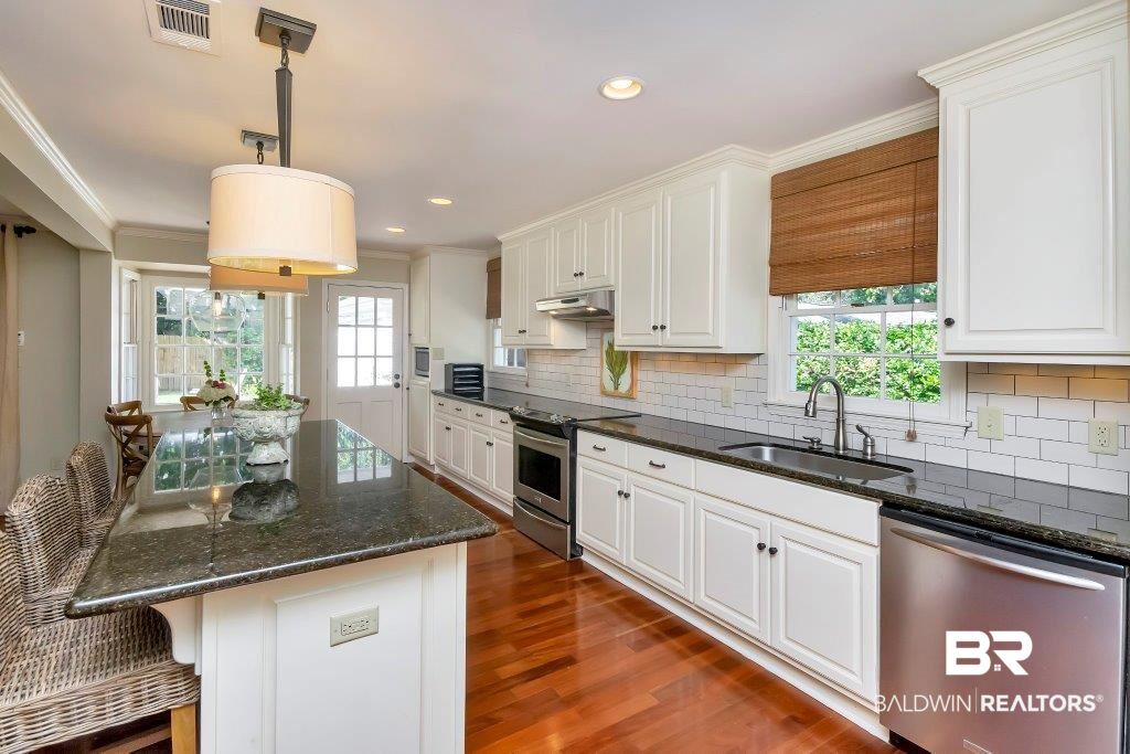 4466 Emperor Drive Mobile, AL 36608 - Photo 16 of 40