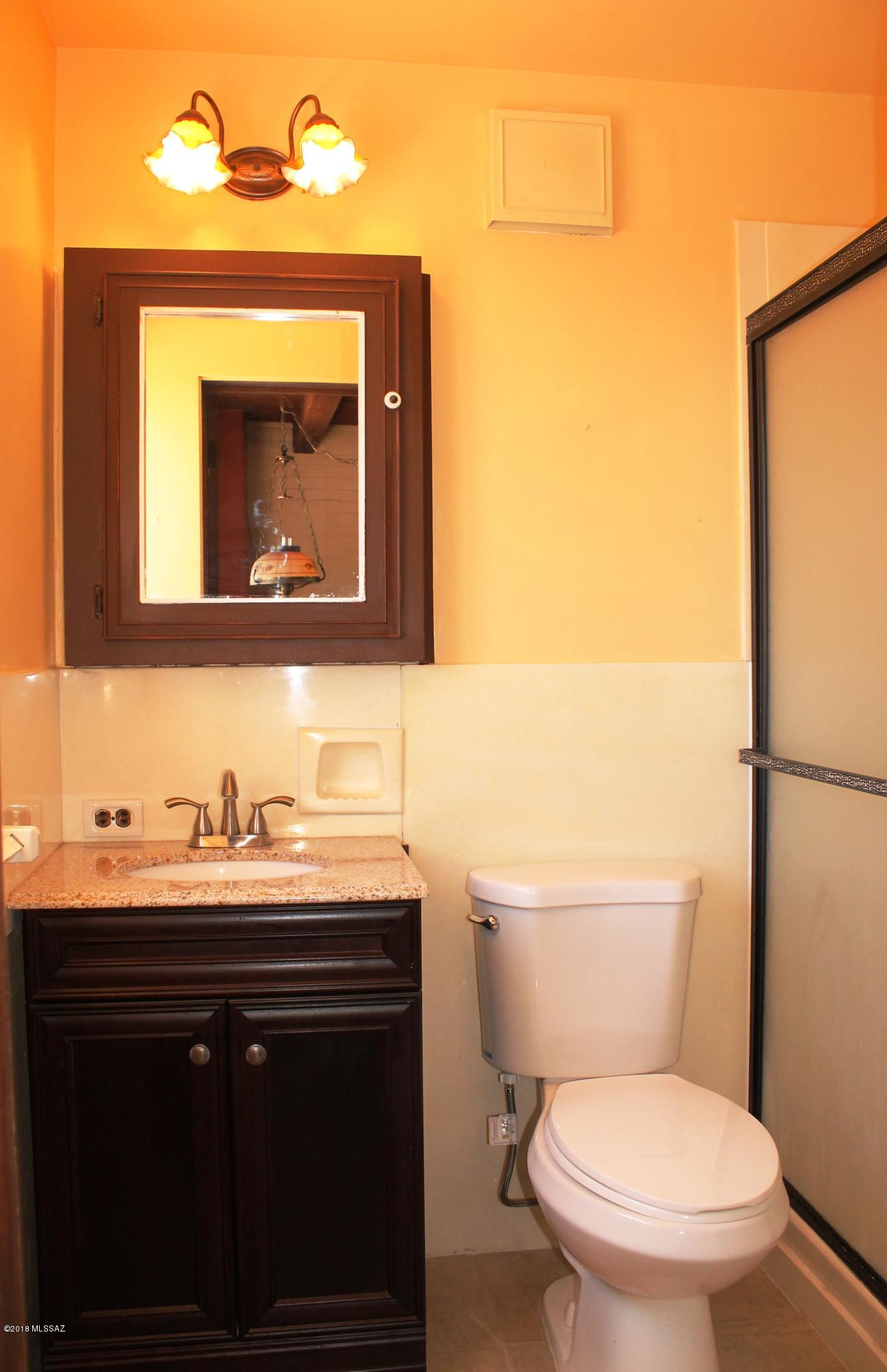 2500 East Ina Road Tucson, AZ 85718 - Photo 21 of 34 Gallery Image 21