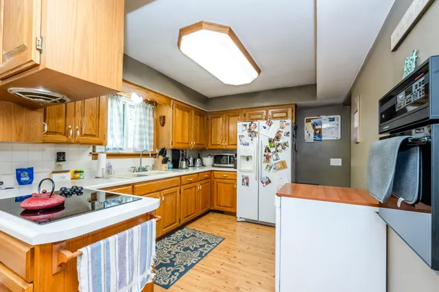 $243,000 | 3215 Meade Court, St. Joseph, MI 49085