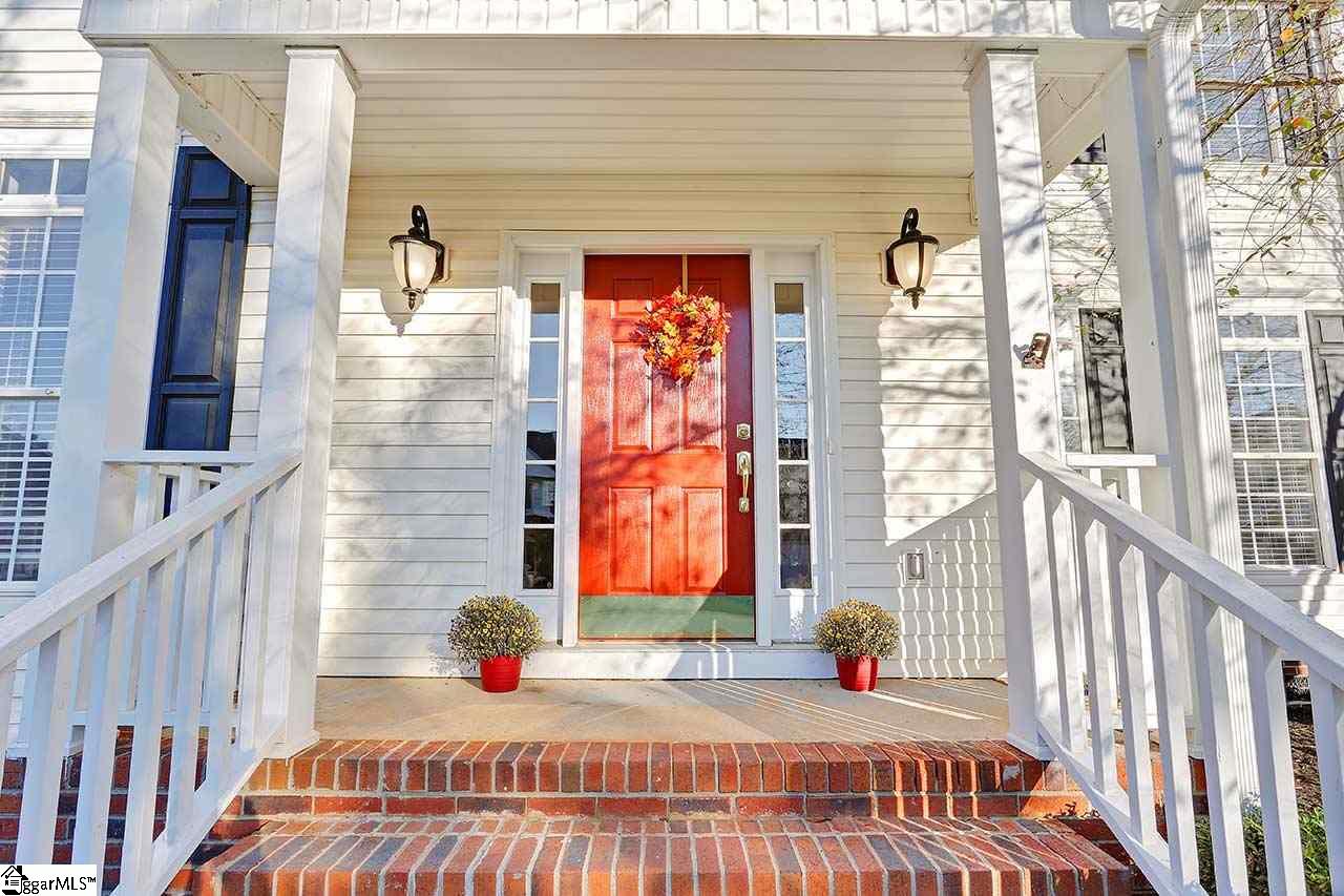 126 Summer Hill Road Simpsonville, SC 29681 - Photo 2 of 36 Gallery Image 2