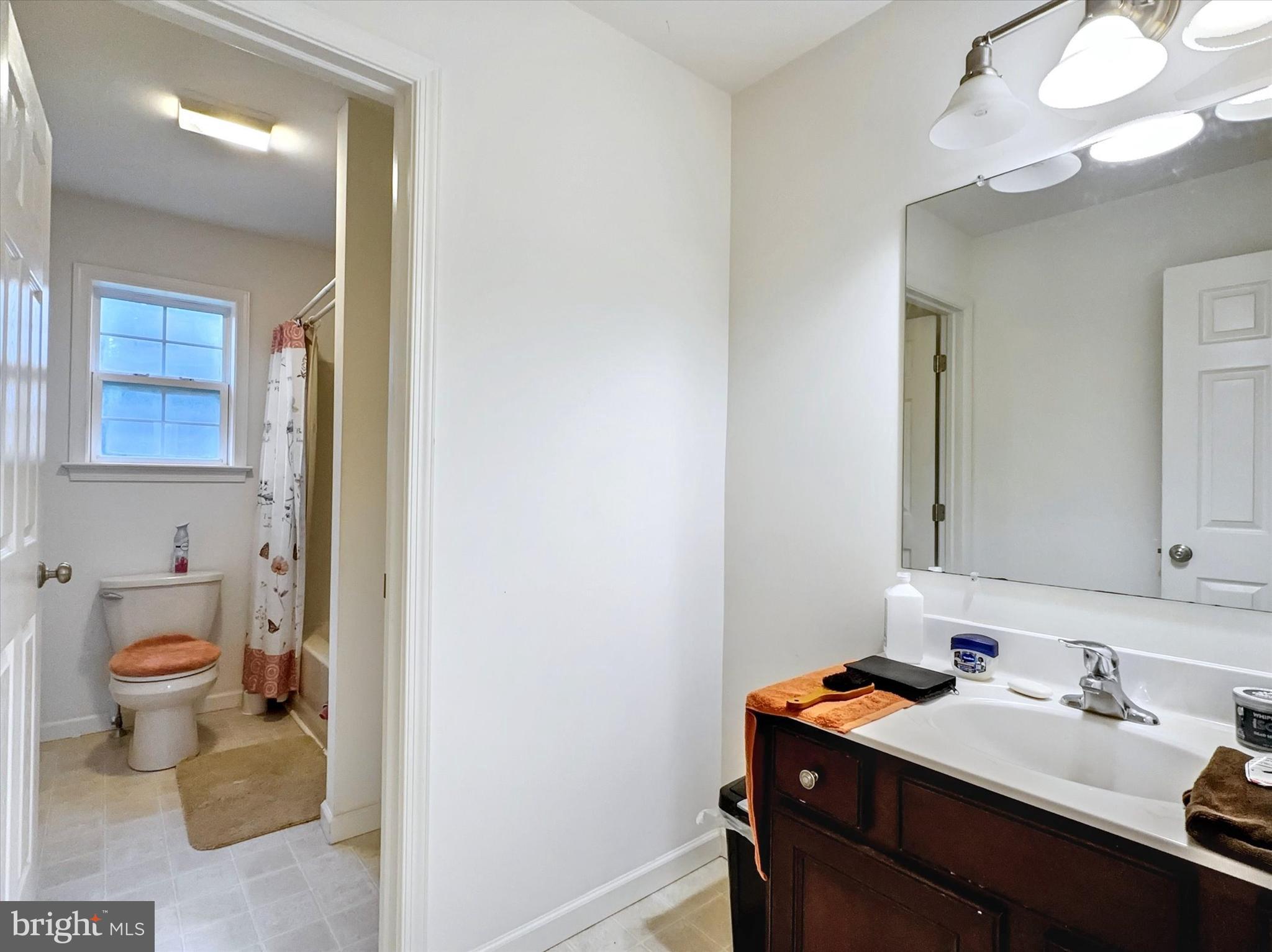 3704 Skipton Circle York, PA 17402 - Photo 25 of 32