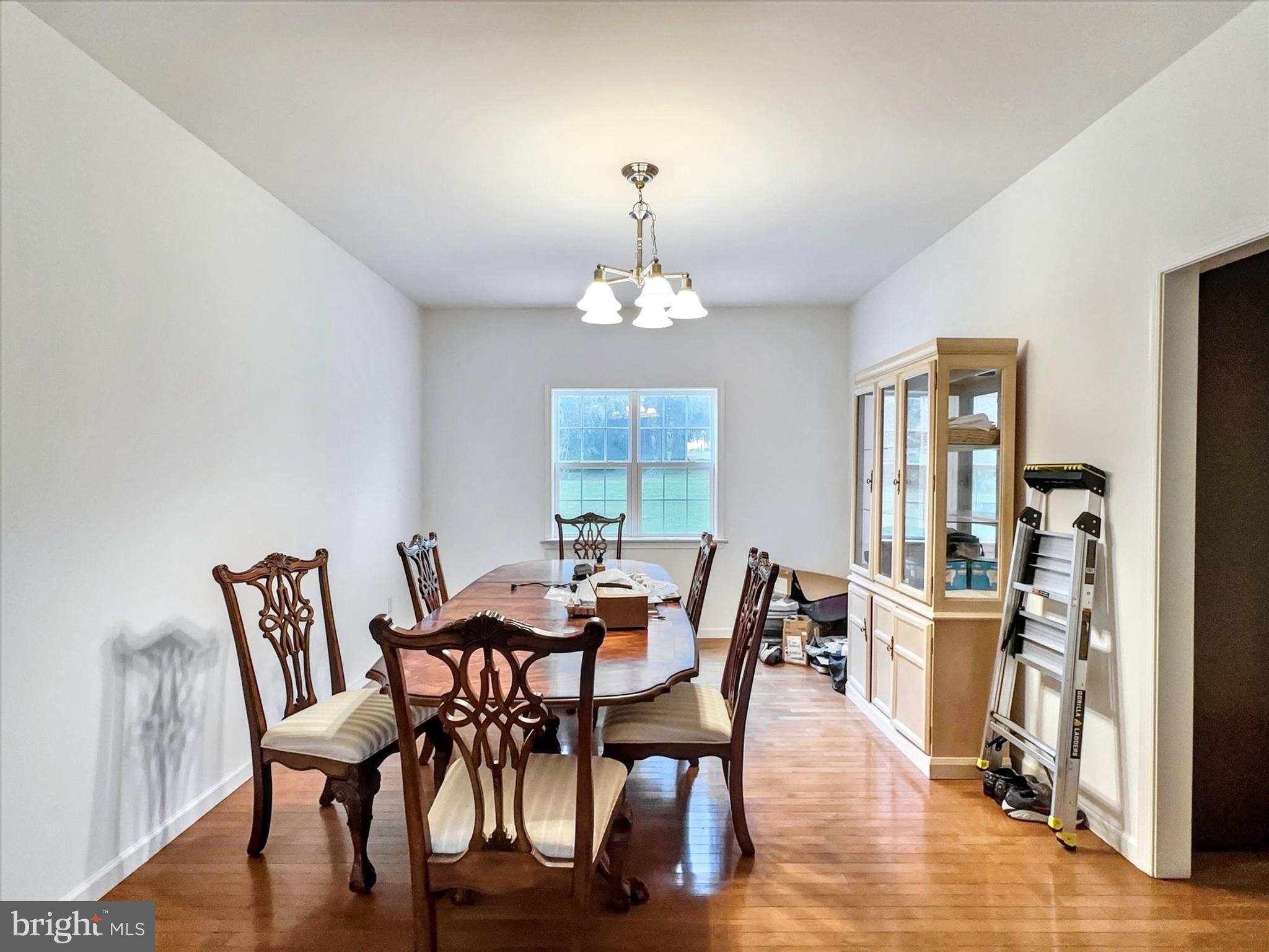 3704 Skipton Circle York, PA 17402 - Photo 5 of 32