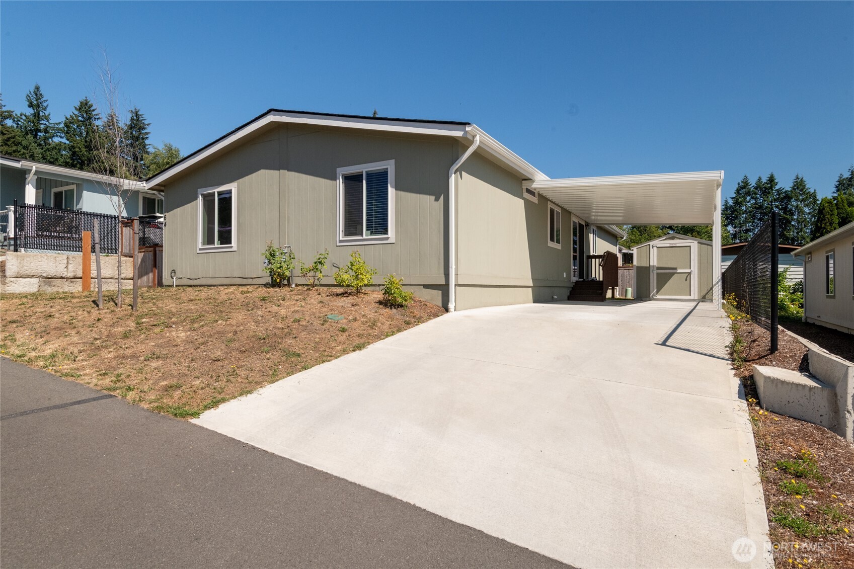23708 Locust Way, Unit 64 Bothell, WA 98021 - Photo 25 of 27