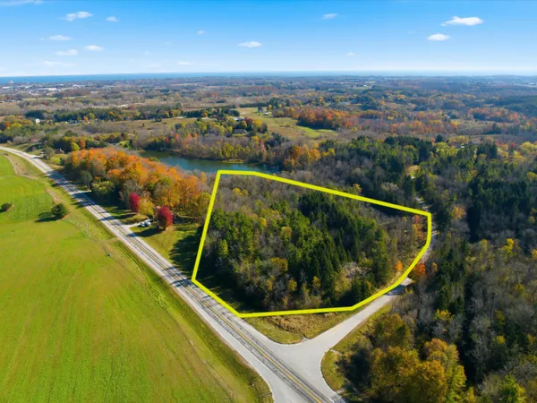 $225,000 | Lt1 Law Lane, Manitowoc, WI 54220