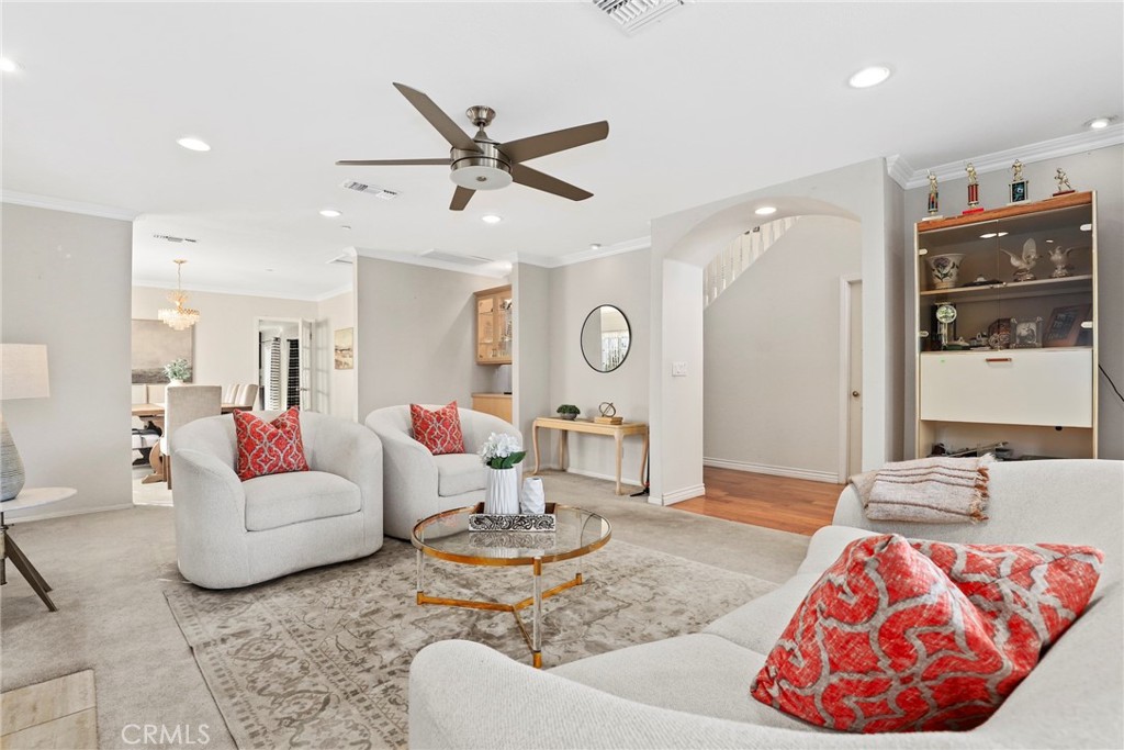 323 Santa Rosa Road Arcadia, CA 91007 - Photo 10 of 34