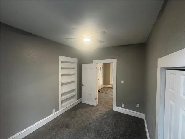 $179,500 | 1402 South Park Avenue, Oak Grove, MO 64075