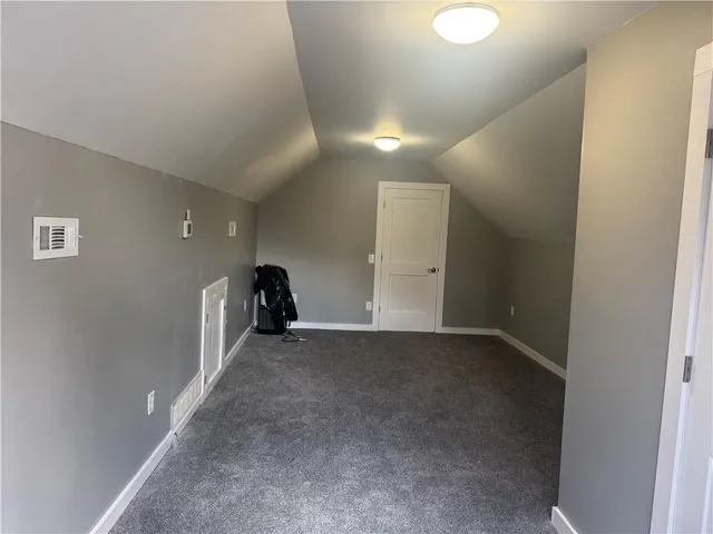 $179,500 | 1402 South Park Avenue, Oak Grove, MO 64075