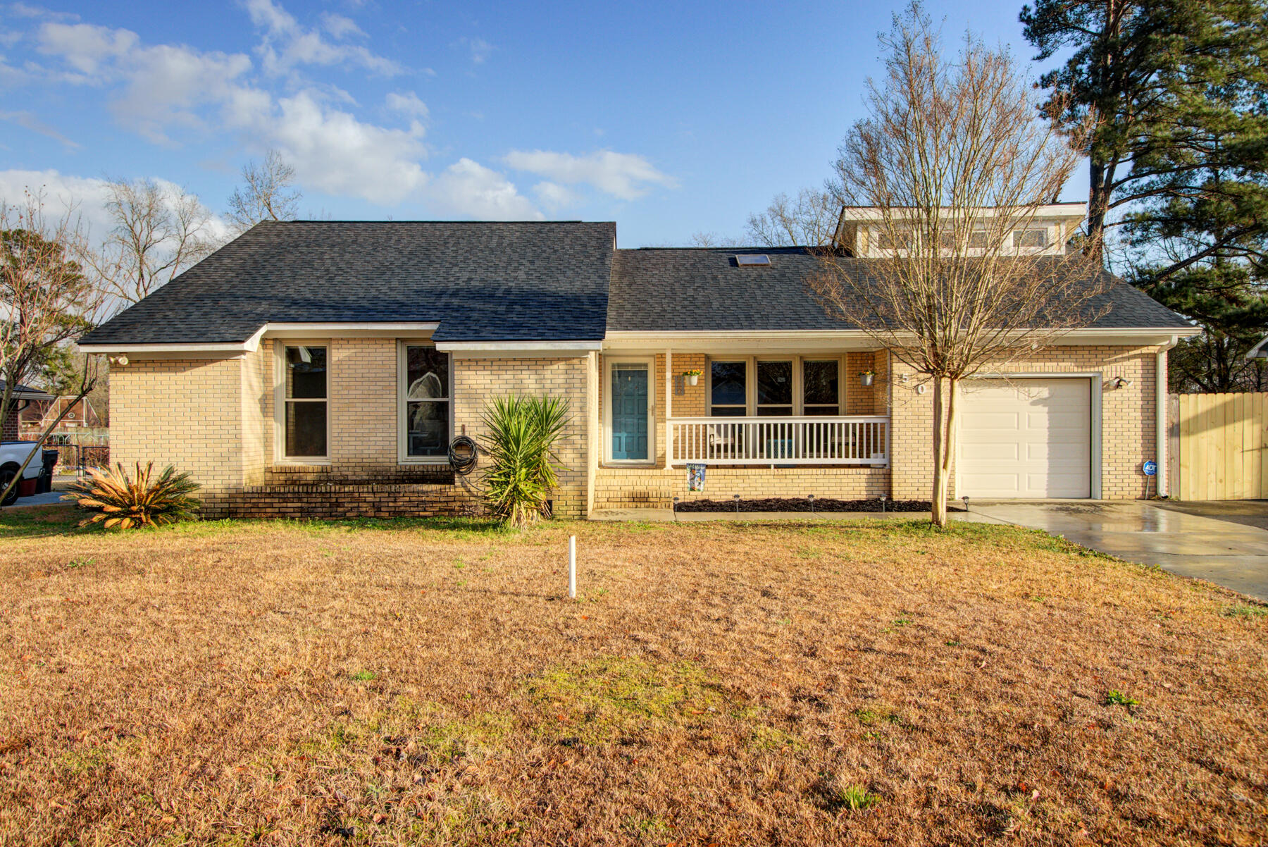 507 Longleaf Road Summerville, SC 29486 - Photo 1 of 40 507 Longleaf Rd, Summerville SC (2)