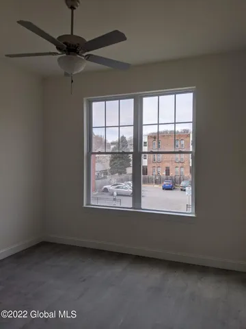 $1,275 | 12 White Street, Unit 24, Cohoes, NY 12047