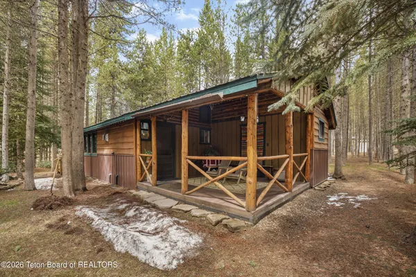$580,000 | 3882 G Street, Island Park, ID 83429