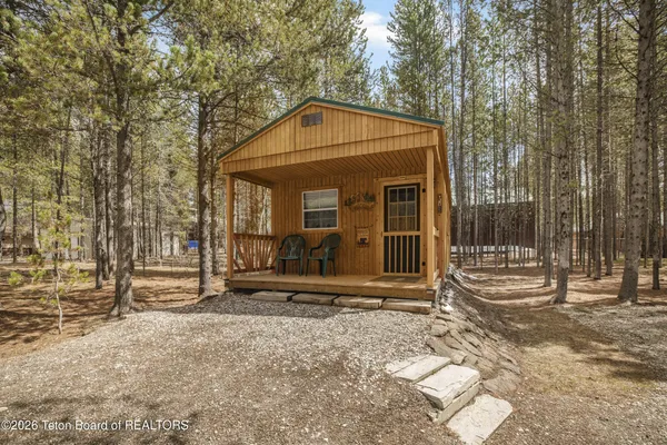 $580,000 | 3882 G Street, Island Park, ID 83429