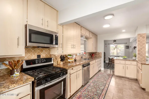 $680,000 | 4101 East Edgemont Avenue, Phoenix, AZ 85008