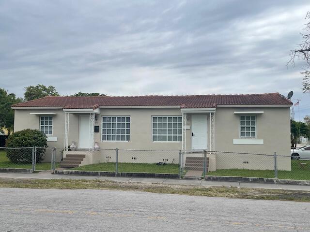 2802 Southwest 36th Avenue Miami, FL 33133 - Photo 1 of 13 IMG_3158