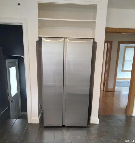 $177,500 | 803 West Meadows Place, Peoria, IL 61604