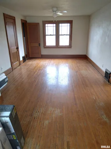 $177,500 | 803 West Meadows Place, Peoria, IL 61604