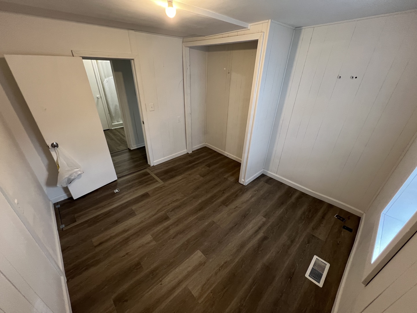 1641 Jericho Road Aurora, IL 60506 - Photo 11 of 15 a view of an empty room