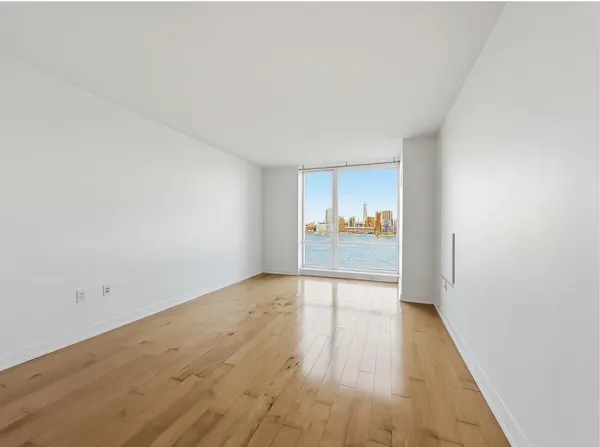 $1,045,000 | 2 2nd Street, Unit 2104, Jersey City, NJ 07302