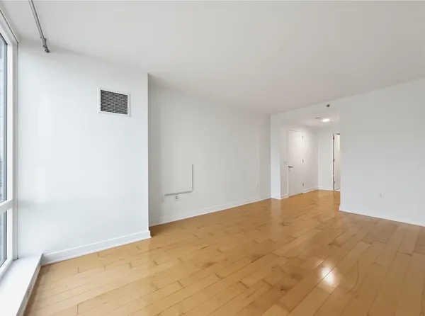 $1,045,000 | 2 2nd Street, Unit 2104, Jersey City, NJ 07302