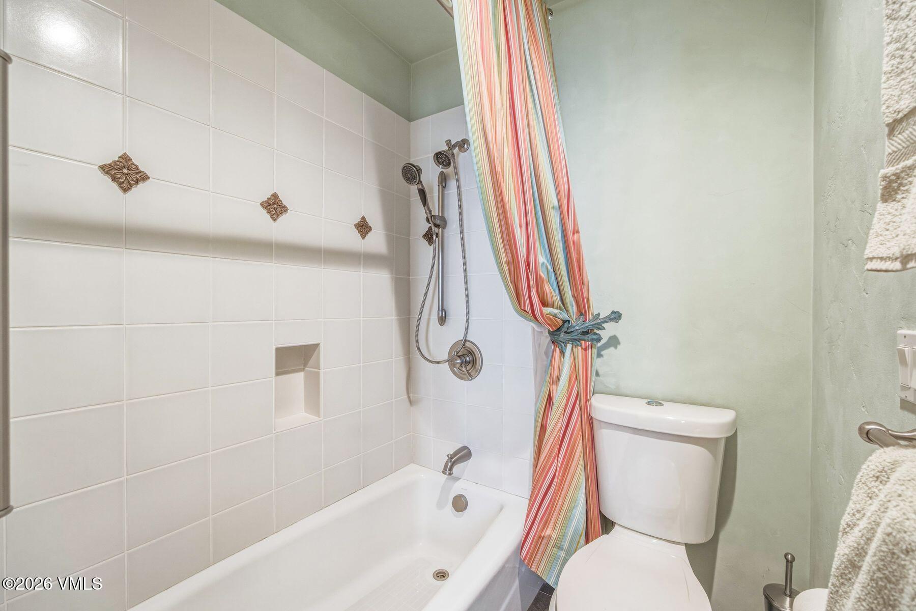 993 Lions Ridge Loop, Unit 315 Vail, CO 81657 - Photo 12 of 21 photo_online_012