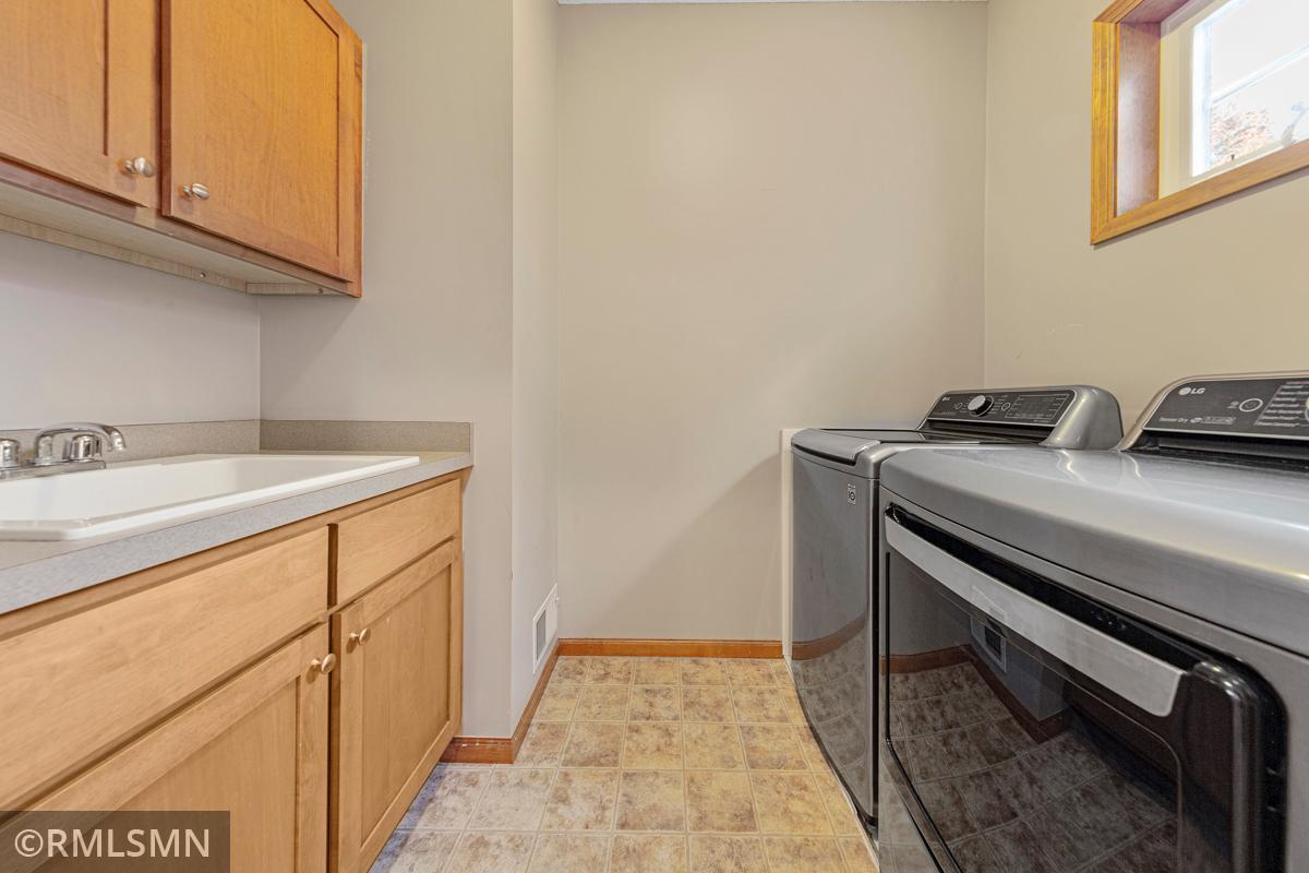 1107 Shumway Court Faribault, MN 55021 - Photo 27 of 47