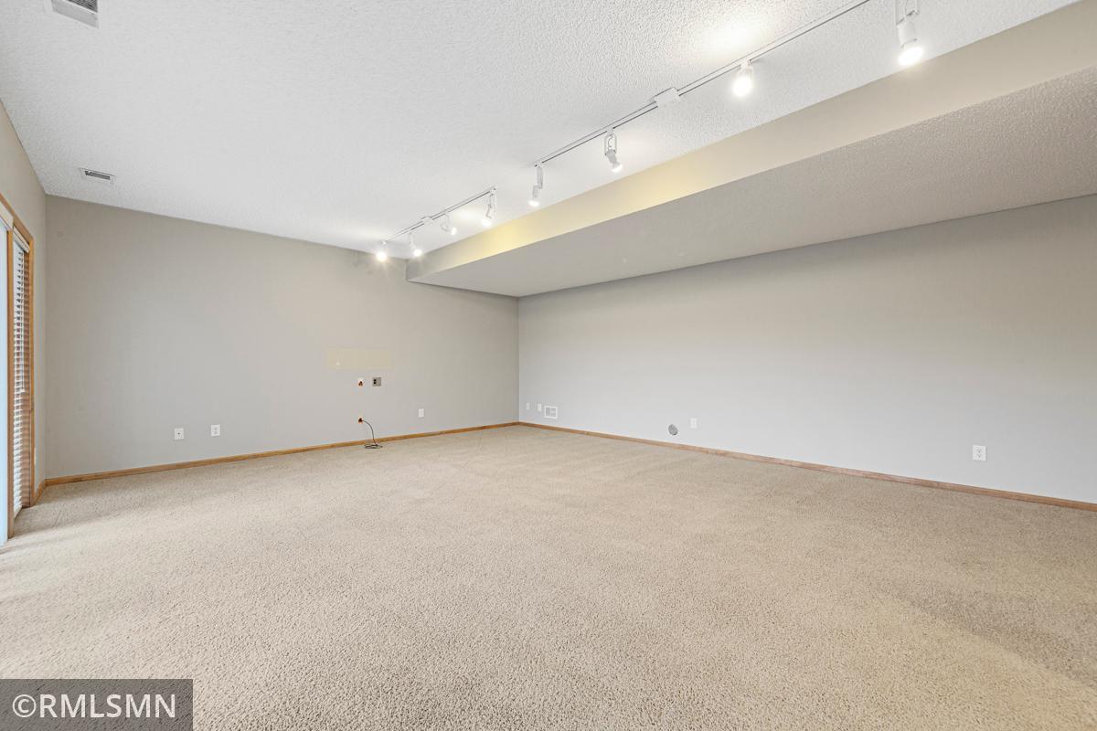 1107 Shumway Court Faribault, MN 55021 - Photo 37 of 47