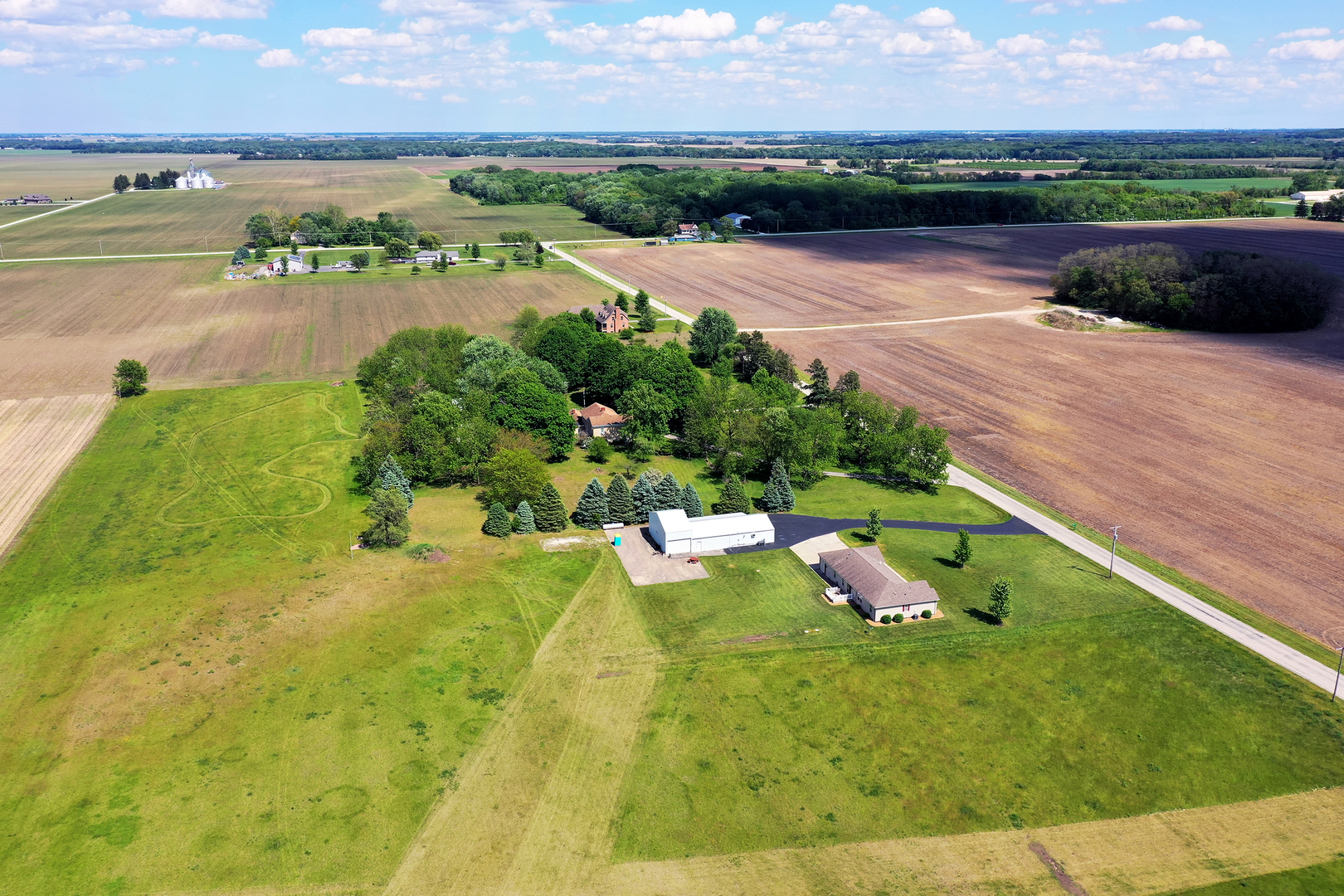 2609 1500 South Kankakee, IL 60901 - Photo 4 of 36