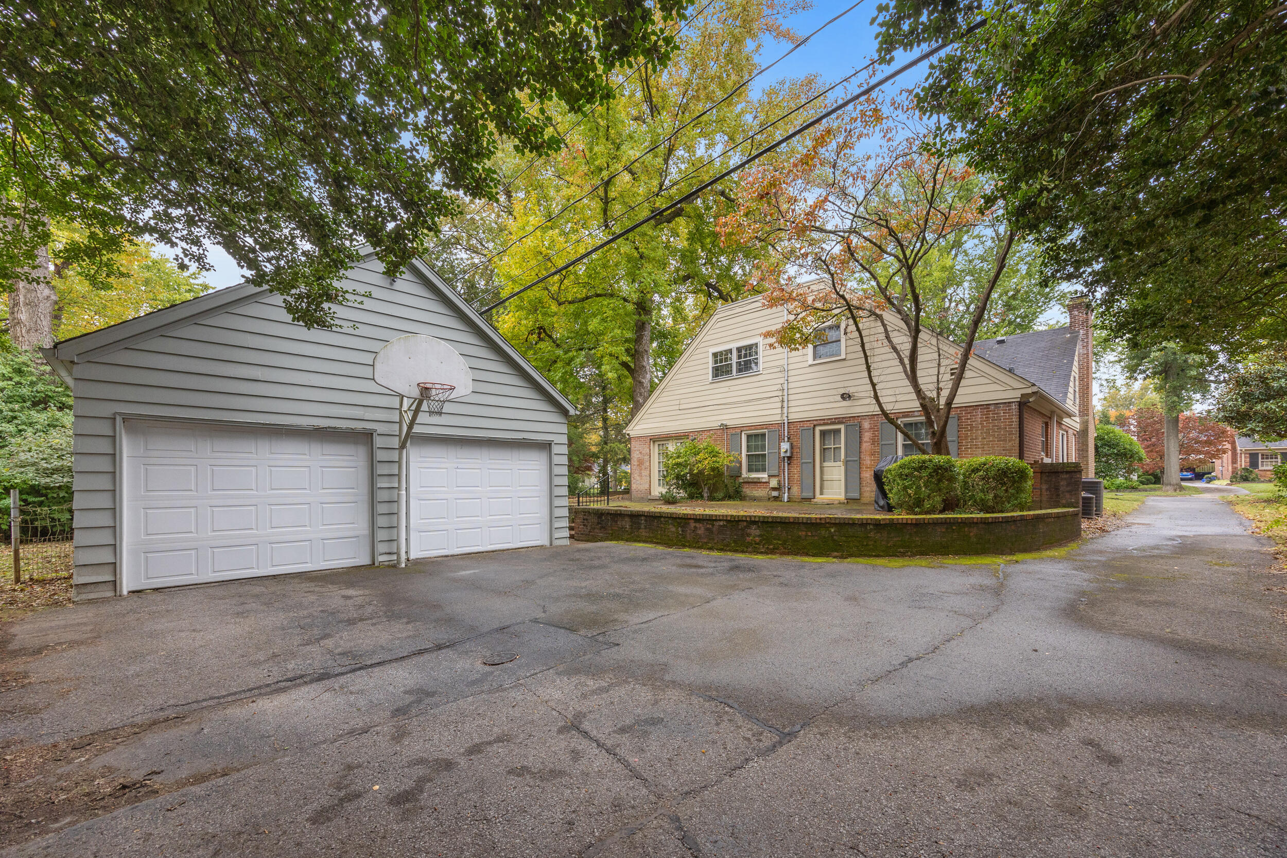 215 Chenault Road Lexington, KY 40502 - Photo 51 of 52 44_img_9386