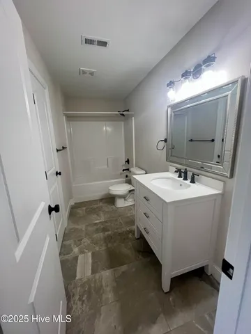 $279,900 | 175 Joshua Drive, Chocowinity, NC 27817