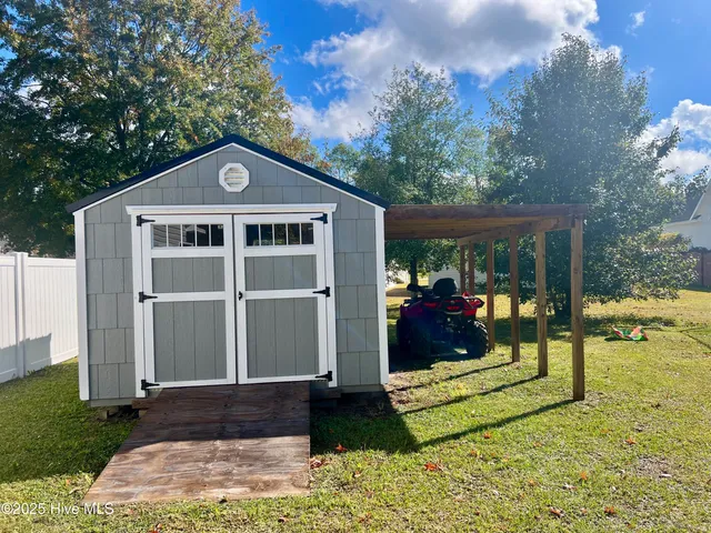 $279,900 | 175 Joshua Drive, Chocowinity, NC 27817