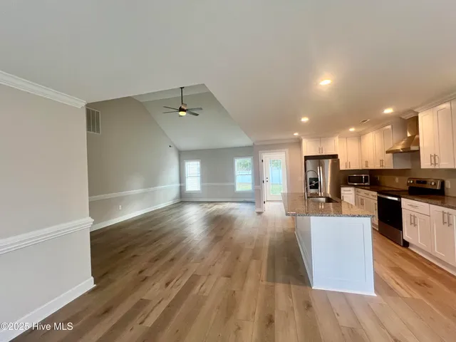 $279,900 | 175 Joshua Drive, Chocowinity, NC 27817