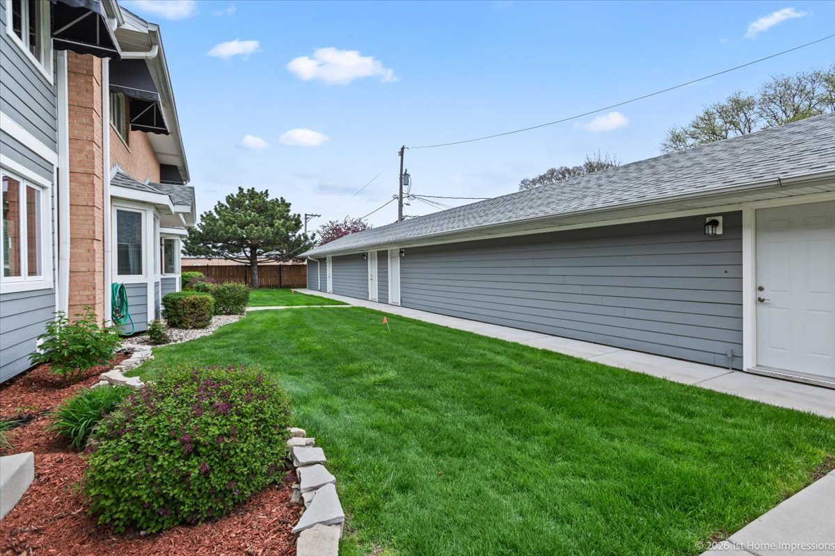 2550 West 112th Street, Unit D Chicago, IL 60655 - Photo 4 of 30