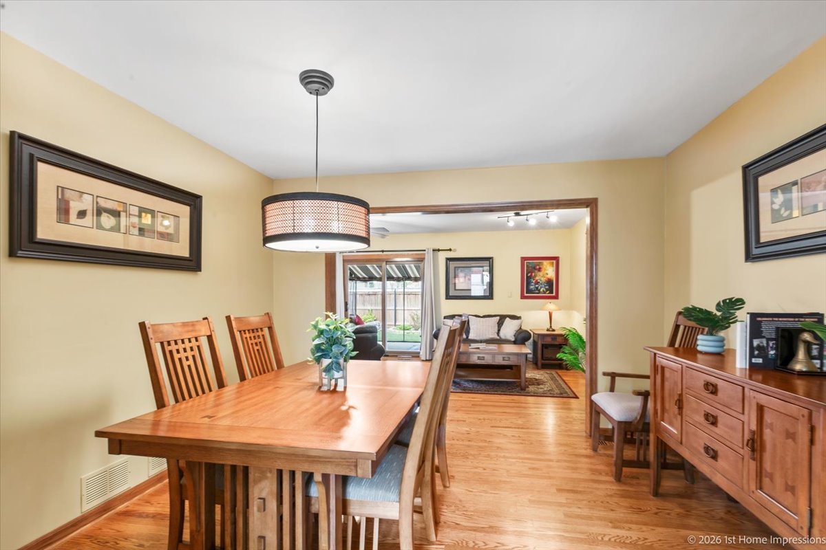 2550 West 112th Street, Unit D Chicago, IL 60655 - Photo 9 of 30