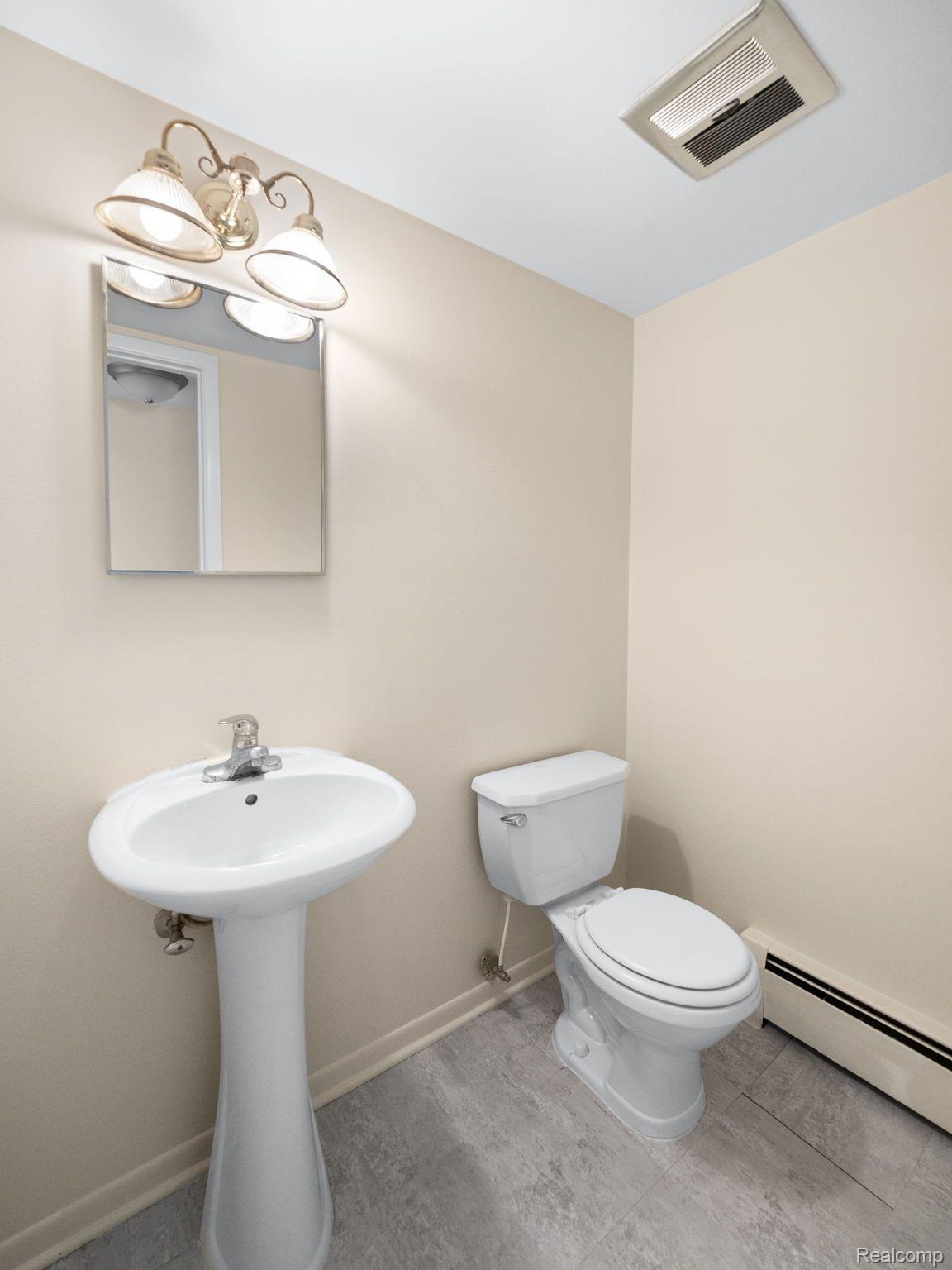 1119 Tienken Court Rochester, MI 48306 - Photo 10 of 19 Gallery Image 10