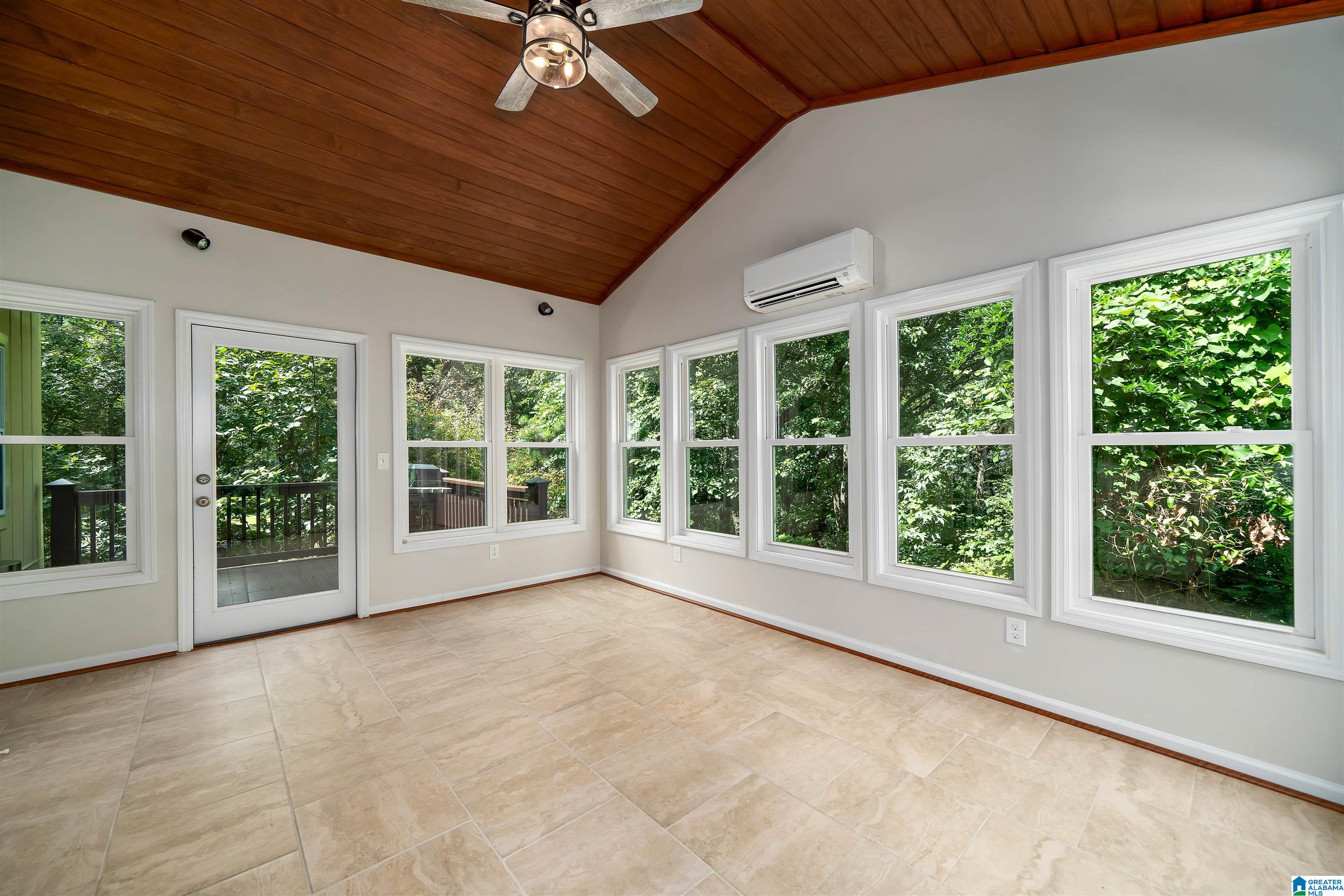34 Shades Crest Road Hoover, AL 35226 - Photo 9 of 37