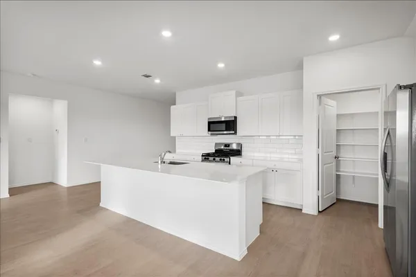 $2,499 | 212 Seven Seas Drive, Kyle, TX 78640