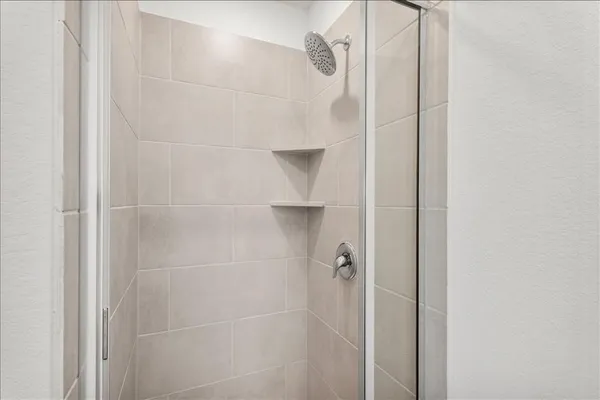 $2,499 | 212 Seven Seas Drive, Kyle, TX 78640