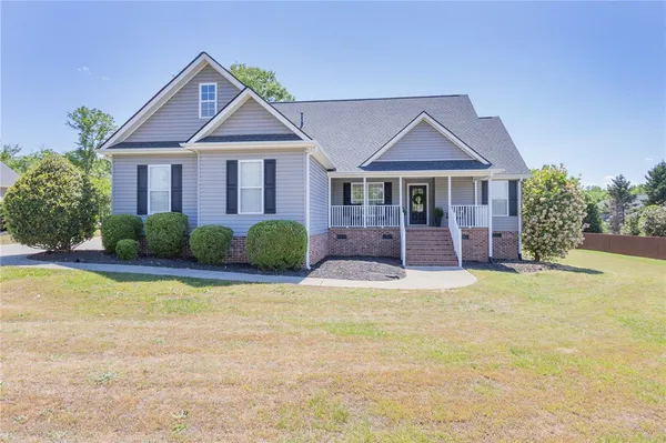 $379,900 | 208 Mahaffey Road, Williamston, SC 29697